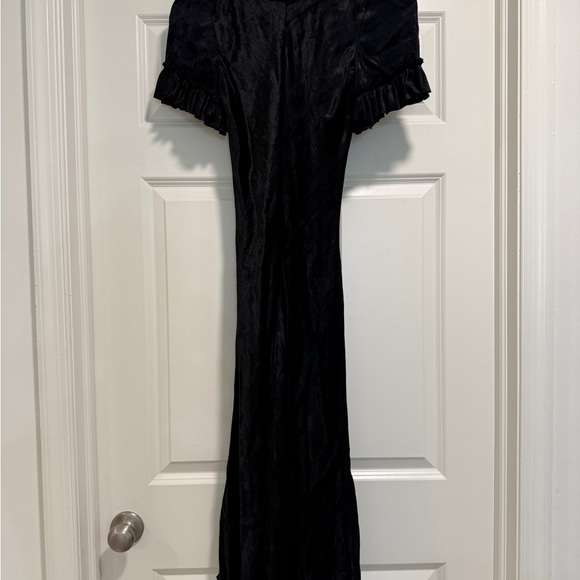 black short sleeve wrap dress Black Metallic Sparkle And Sequin Belted Short Sleeve Wrap Midi Dress